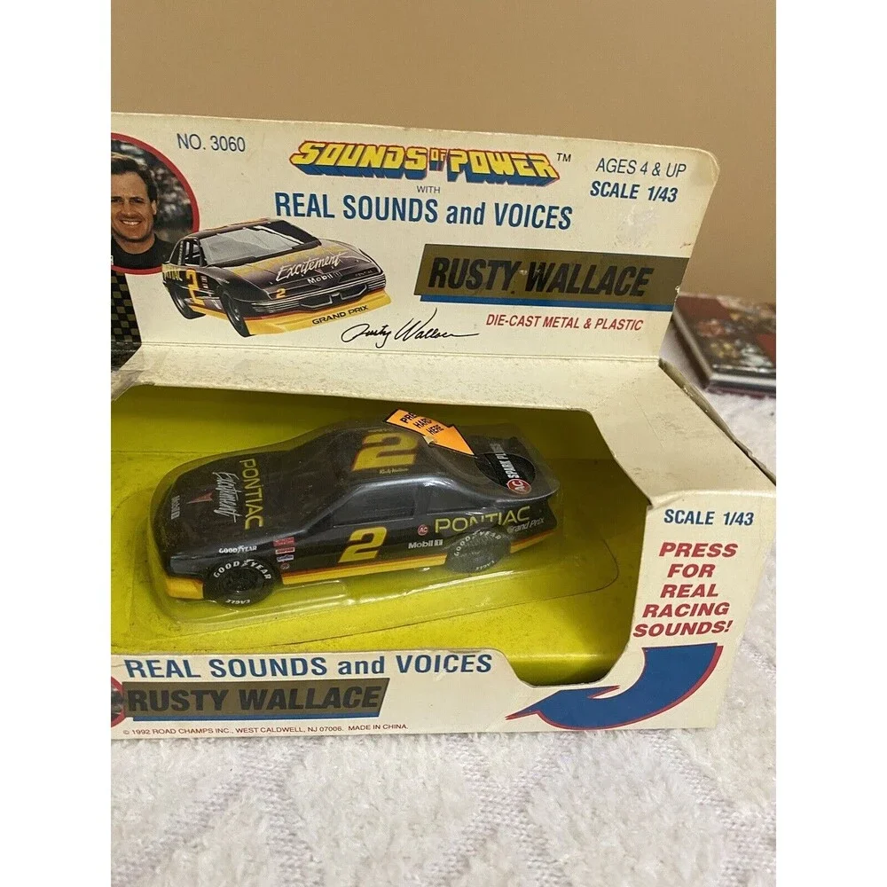Road Champs box dirty